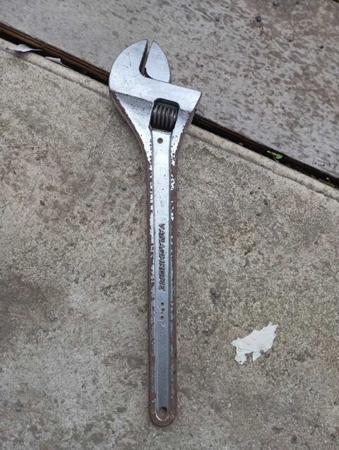 à  vendre sia MiTo et outils 20 Château-Thierry (02)