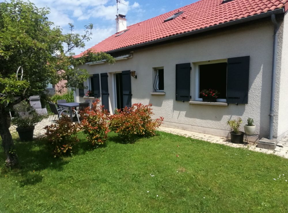 Location Maison maison meublée deux chambres Aurillac