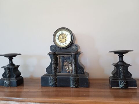 Pendule de notaire 
100 Charmes-sur-Rh�ne (07)