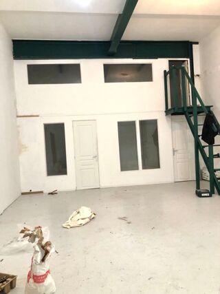  Atelier  louer 1 pice 50 m Ivry-sur-seine