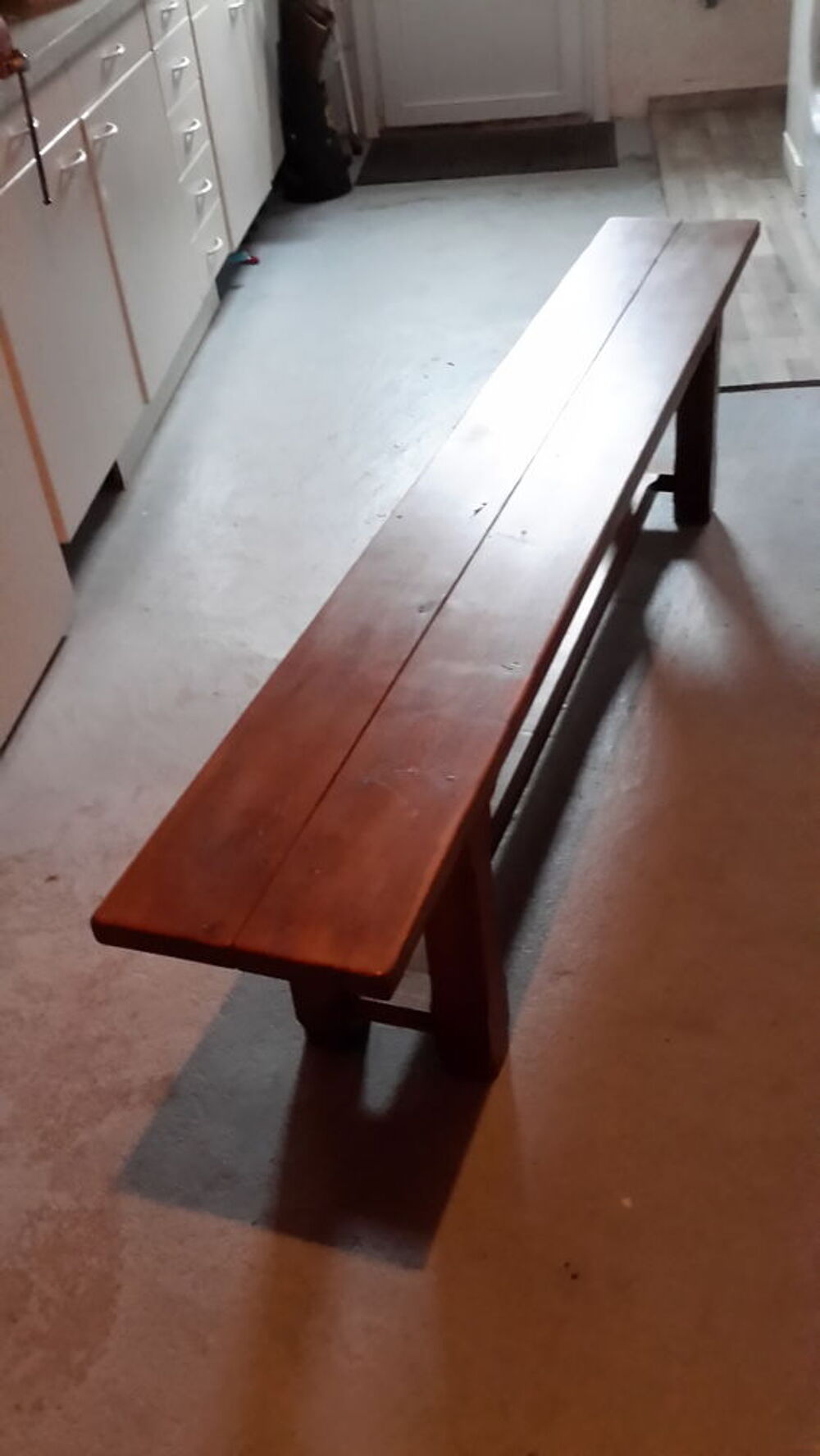 3 chaises et banc Meubles