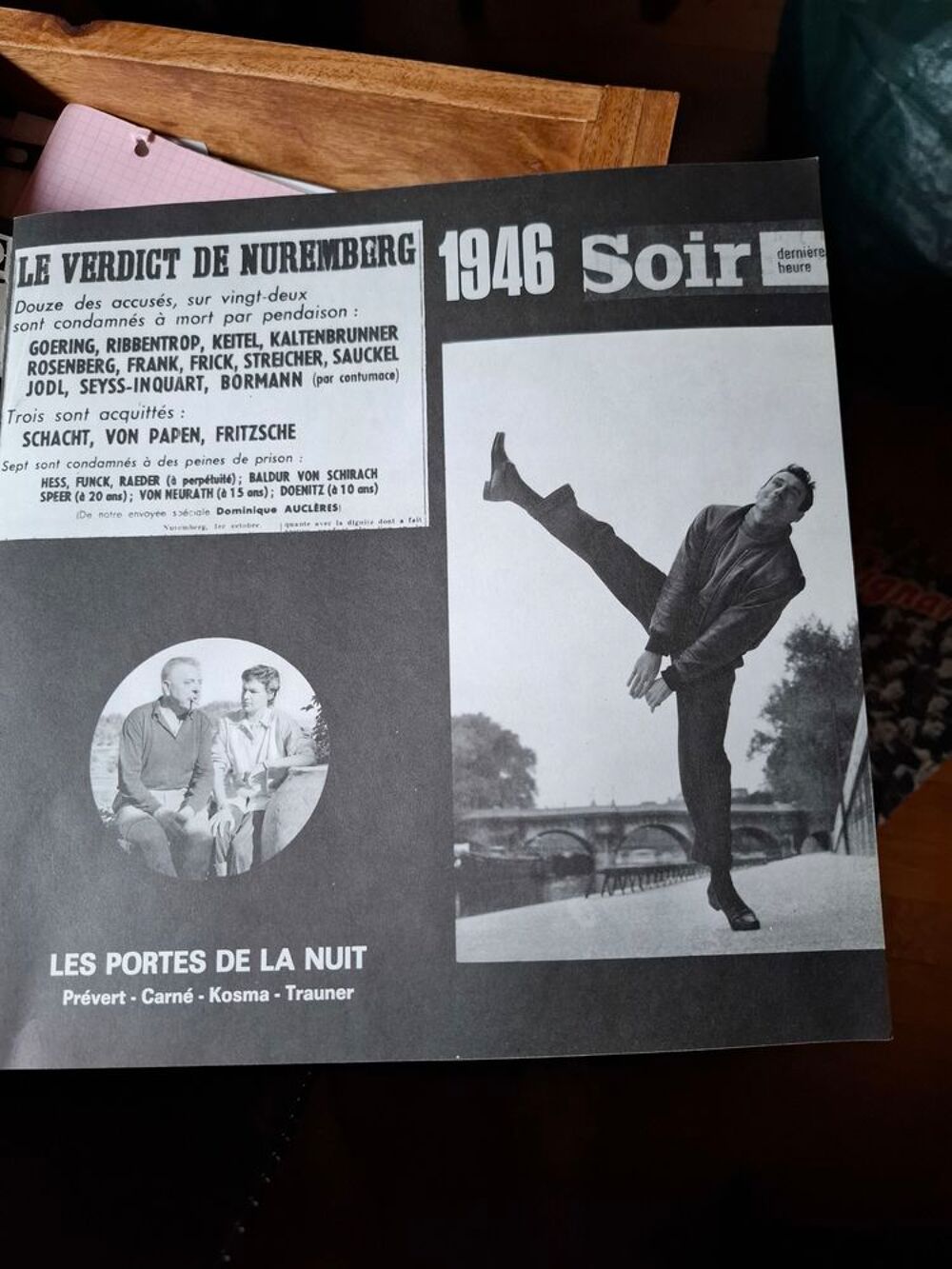 Livre ancien ( YVES MONTAND) 