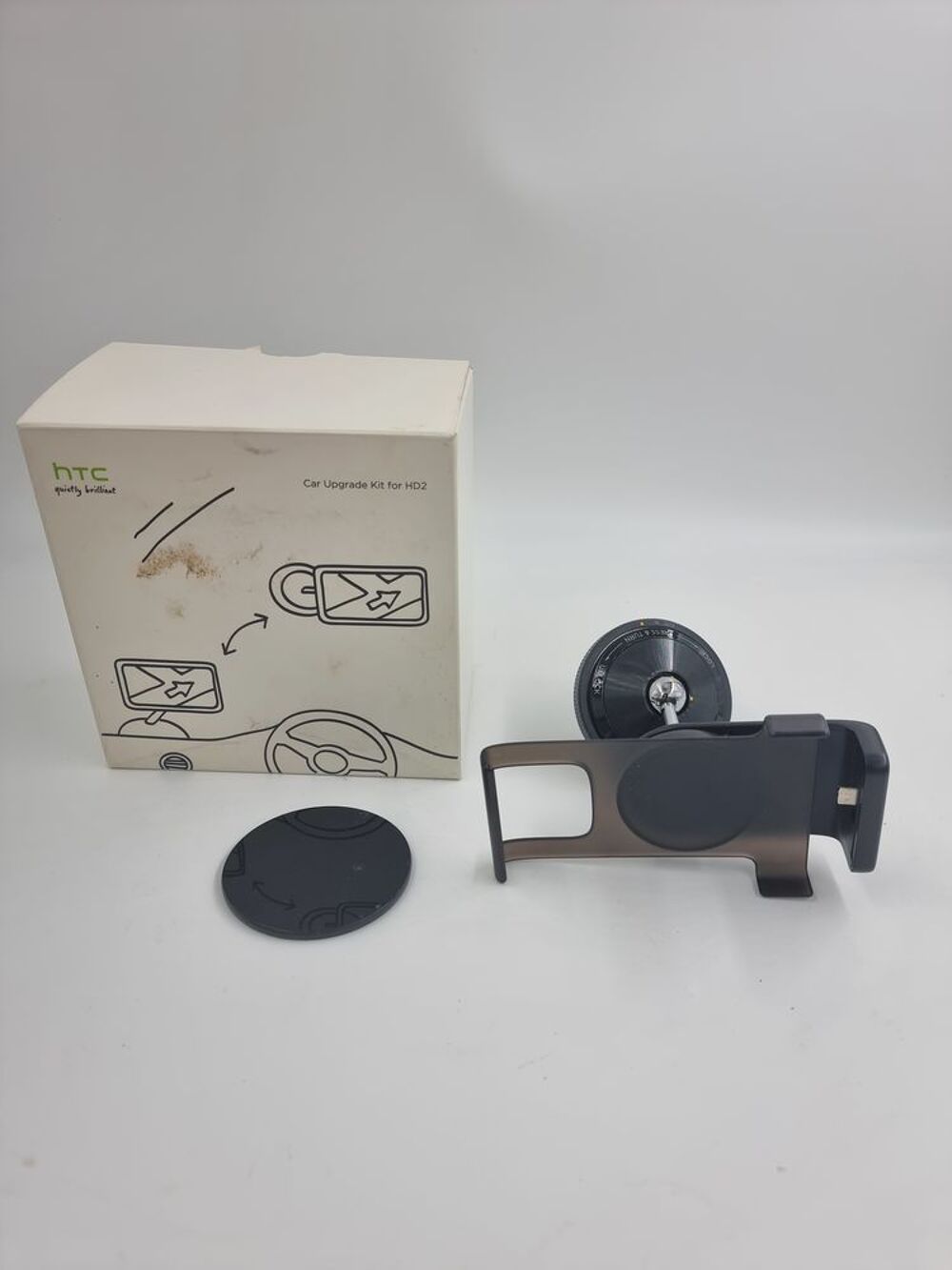 Support pour HTC HD2 en boite Téléphones et tablettes