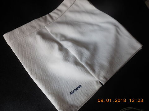 short vintage olympic t 40 42 10 Sète (34)