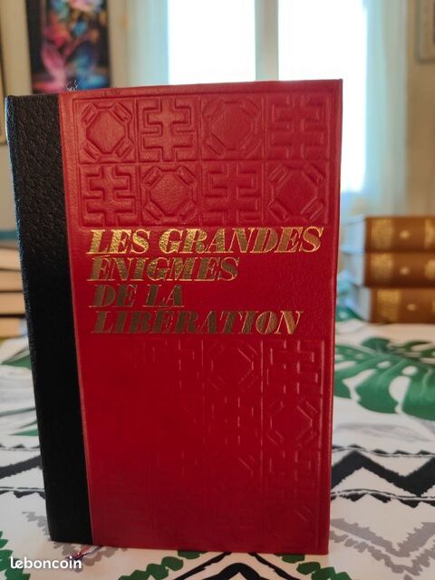 Lot de livres de guerre 20 Saint-Andr�-d'Ol�rargues (30)