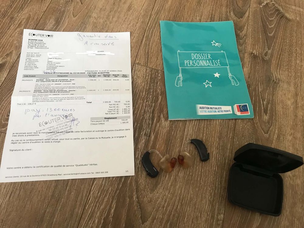 Deux appareils auditifs : Phonak Naida B30-UP Téléphones et tablettes
