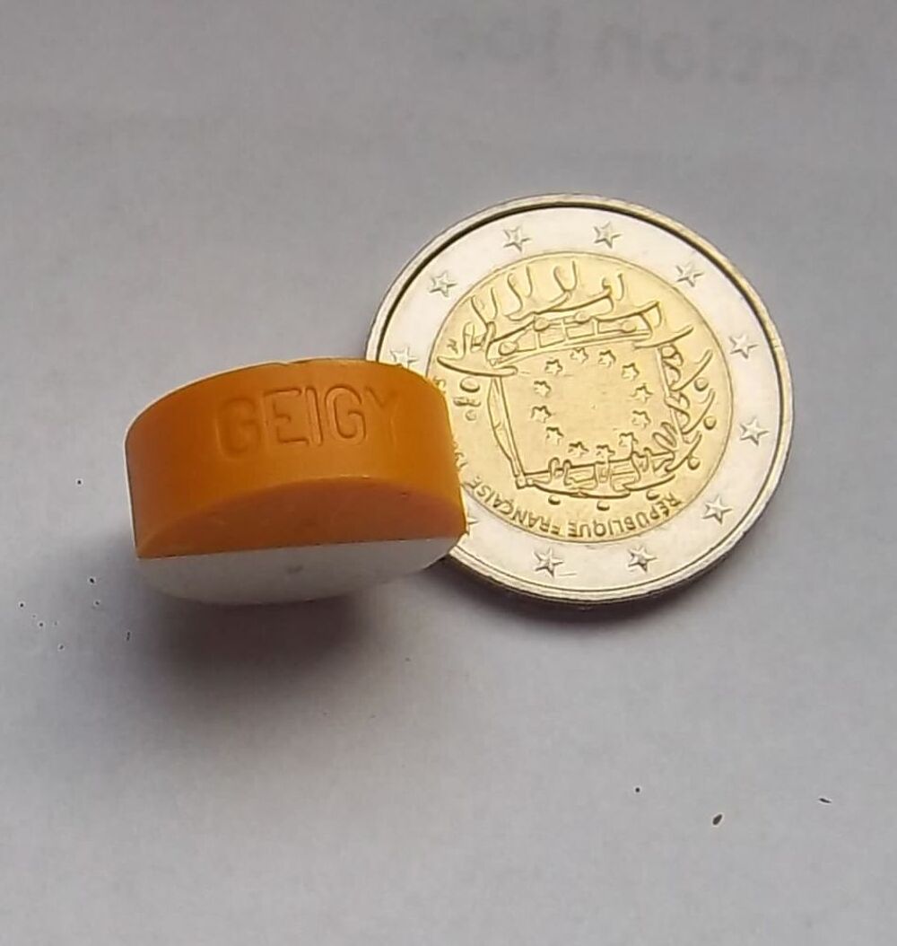 Pilulier laboratoire Geigy 
