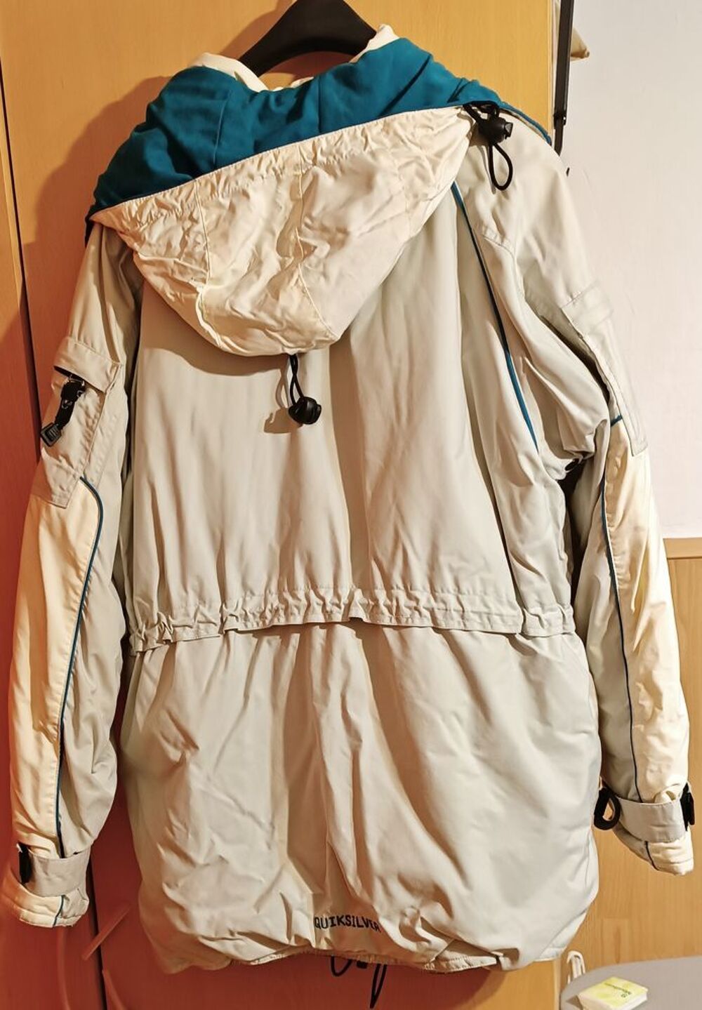 Blouson de ski pour femme de marque quik silver Vêtements