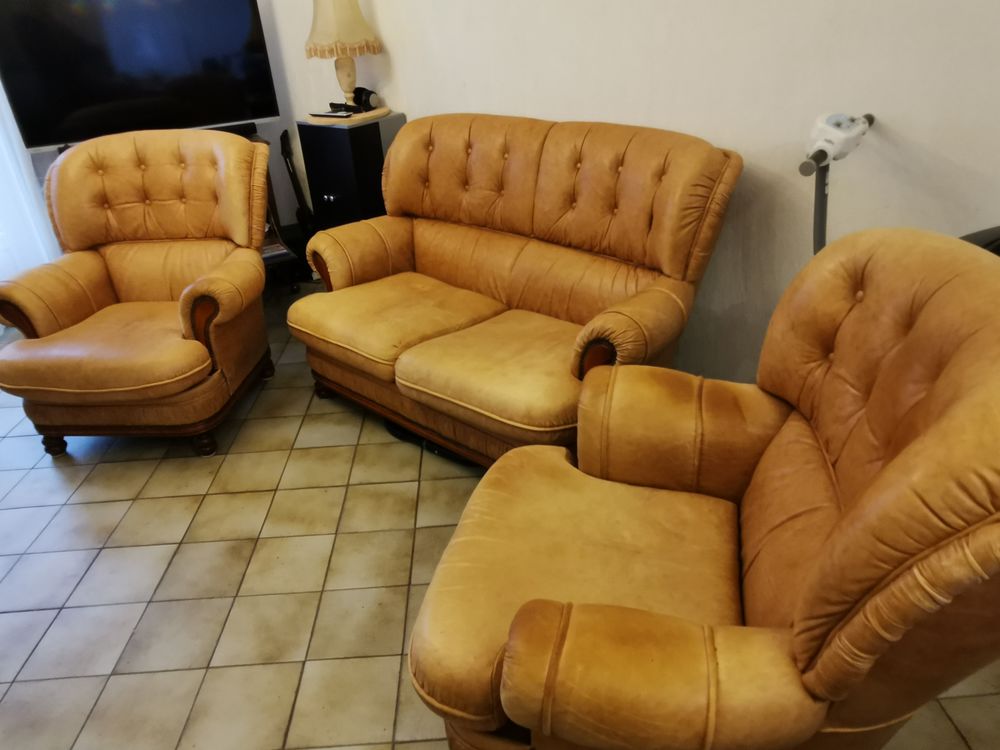 Salon 3 pi&egrave;ces cuir Meubles