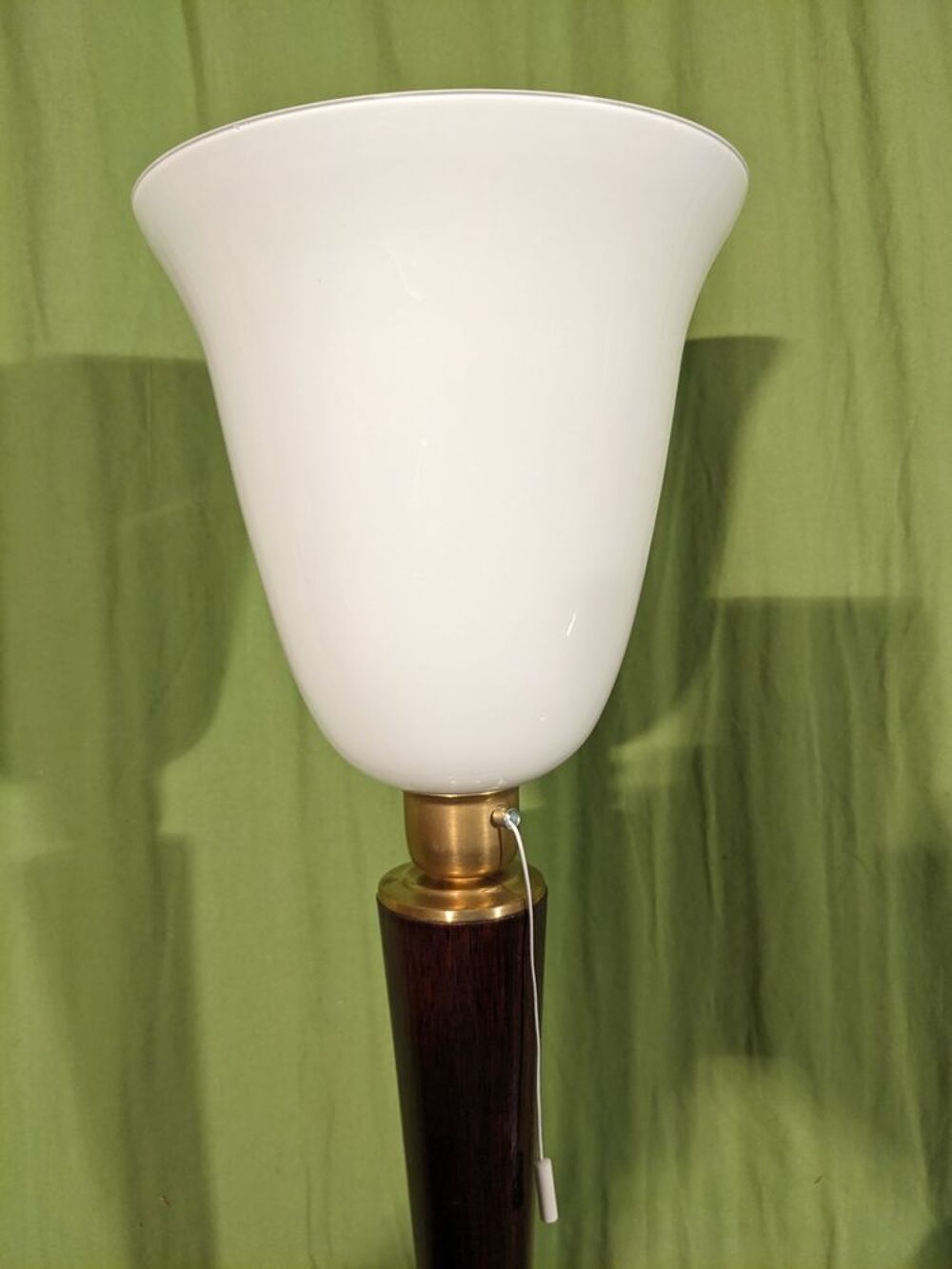 Lampe art deco style MAZDA ou autre couleur acajou en tr&egrave;s b Décoration