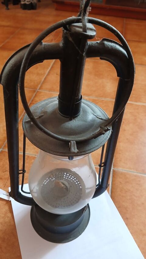 Lampe pétrole Castelnau-d'Estrétefonds (31)