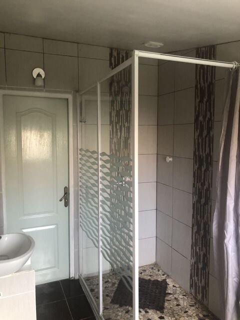  Chambre � louer 3 pi�ces 22 m� Mandres-les-roses