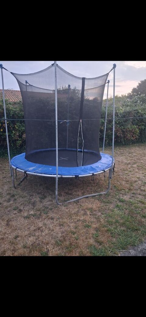 Trampoline de jardin Saint-Selve (33)