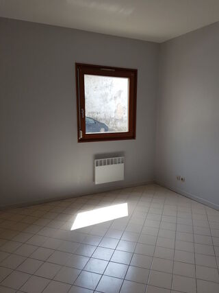  Appartement à louer 2 pièces 52 m²