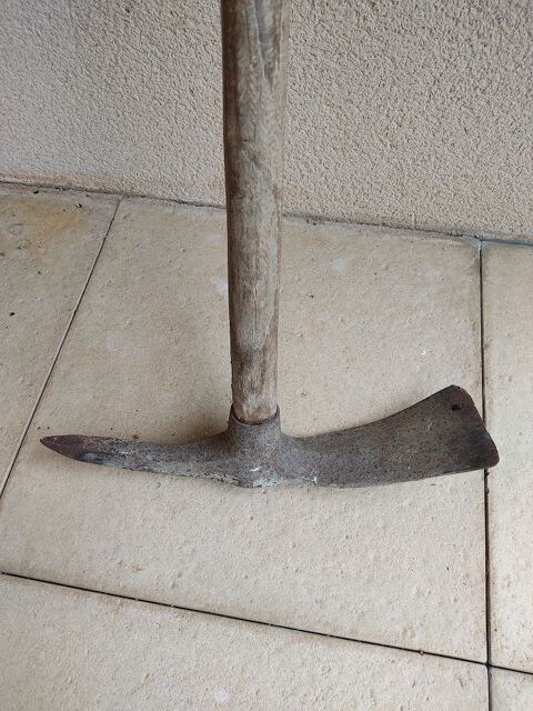 Pioche 15 Soullans (85)