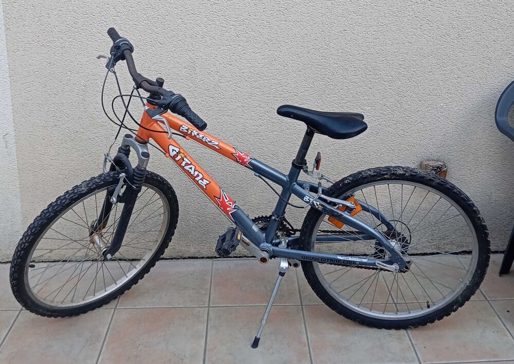 V&eacute;lo gitane 24" Vélos