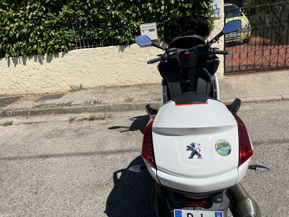 PEUGEOT 2014 occasion 13280 Raphele Les Arles