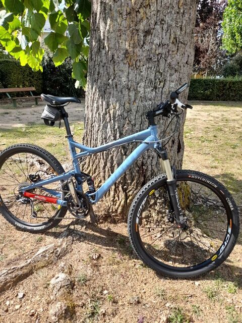 VTT Performance Bleu Giant en tr�s Bon �tat 800 Jou�-l�s-Tours (37)