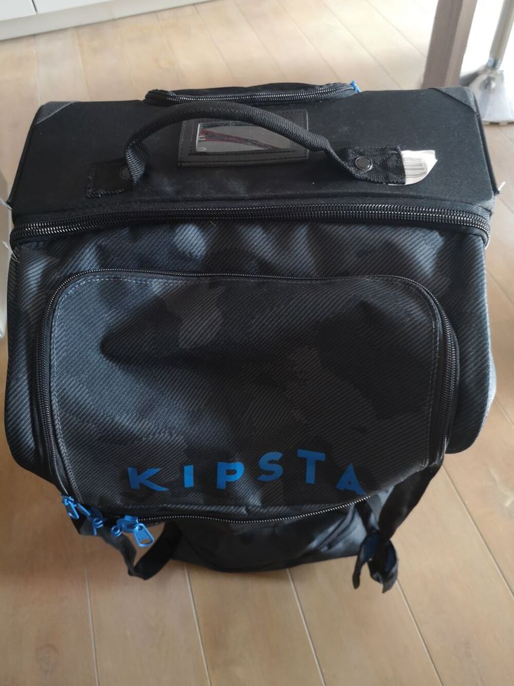 Valise &agrave; roulette marque KIPSTA noire Maroquinerie