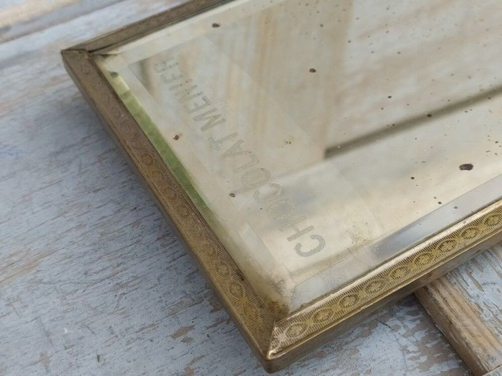 Ancien Miroir Publicitaire Chocolat Menier.
