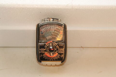 Posem�tre   REALT Photo  
Dans un etat parfait
Frais d'envo 25 Li�vin (62)