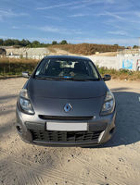 Clio III Clio 1.5 dCi 105 Dynamique 2011 occasion 93220 Gagny