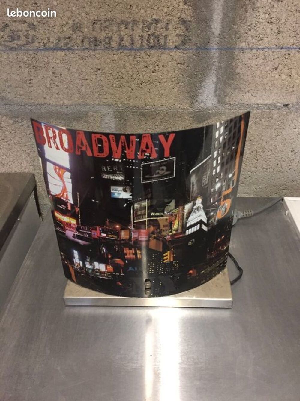 Applique murale en verre Broadway avec ampoule Décoration