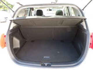 Venga 1.6 CRDi 115 ch Urban Chic 2012 occasion 42300 Roanne