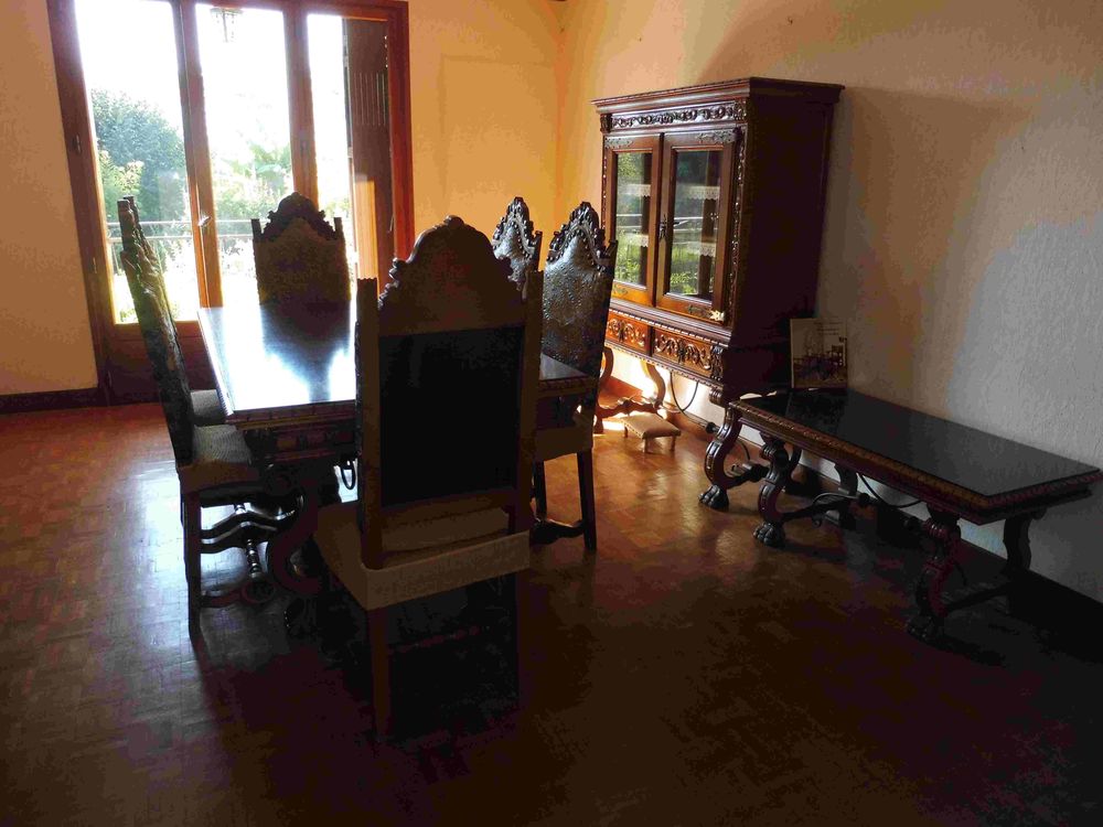 Salle a manger renaissance style Espagnol Meubles