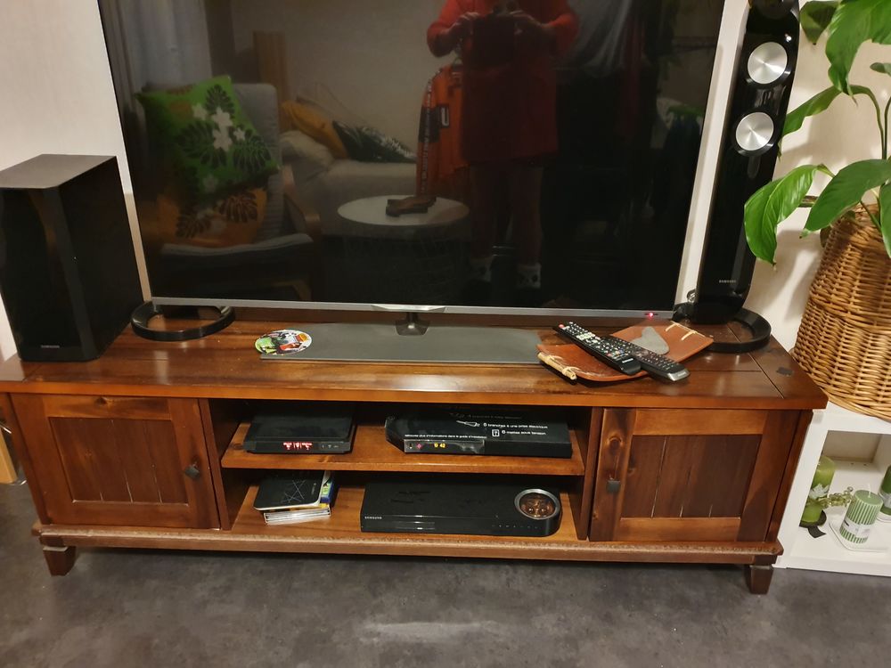 Description
Meuble TV placage d'acasia massif Meubles