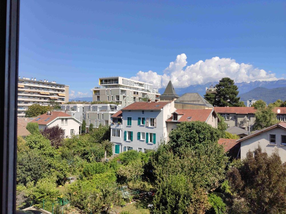 Location Appartement T3 avec box sécurisés   Libération Louise Michel Grenoble