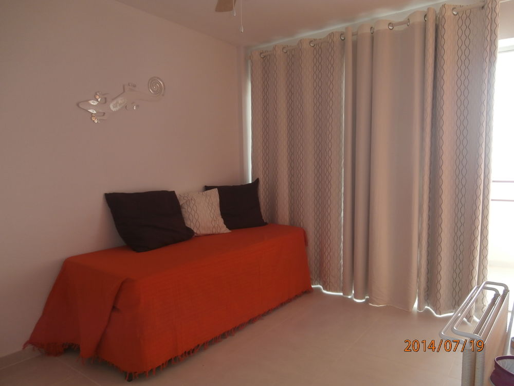   Beau studio cabine à ROSAS ( Espagne, costa brava), pour 4 p Vacances  / Offres de location 