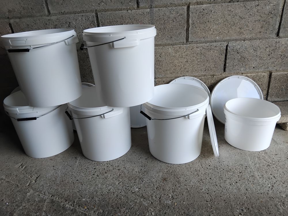 lot de 5 seaux blanc avec couvercle en plastique Bricolage