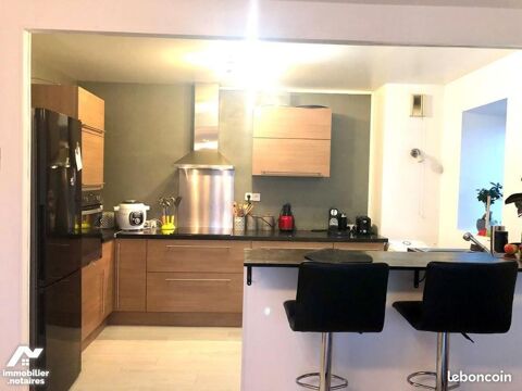   F3 Amiens Vall�e des Vignes 66 m2 dernier �tage Appartement - 3 pi�ce(s) - 66 m�