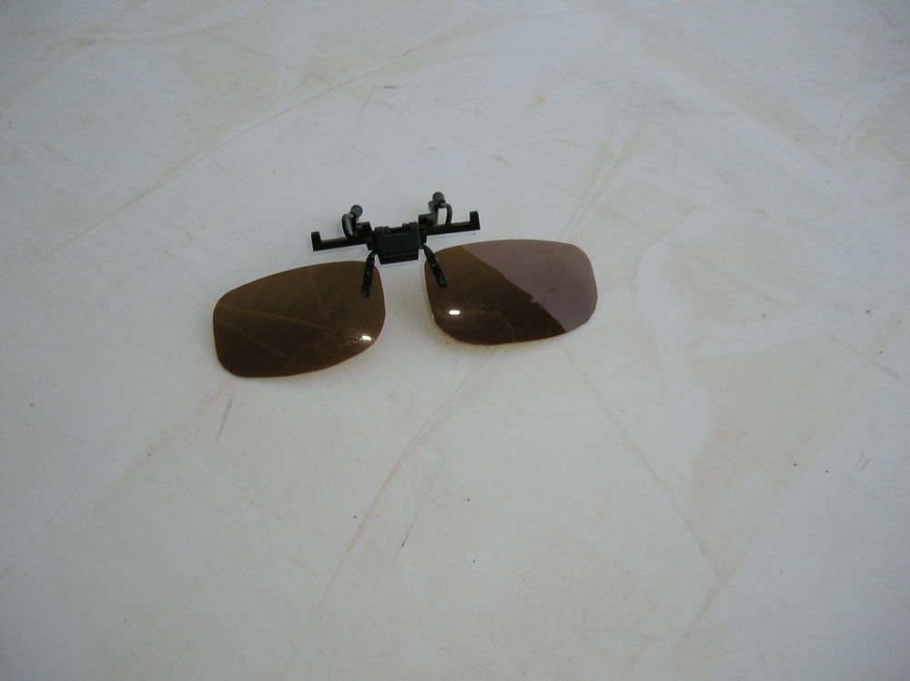 Lunettes de protection solaire additive
Maroquinerie