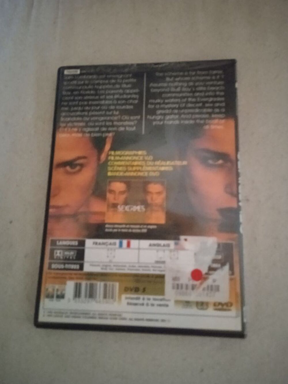 DVD Sexcrimes
1999
Excellent &eacute;tat
En Fran&ccedil;ais
Multi langu DVD et blu-ray