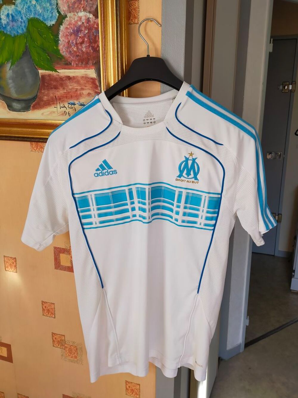 TEE SHIRT Vêtements