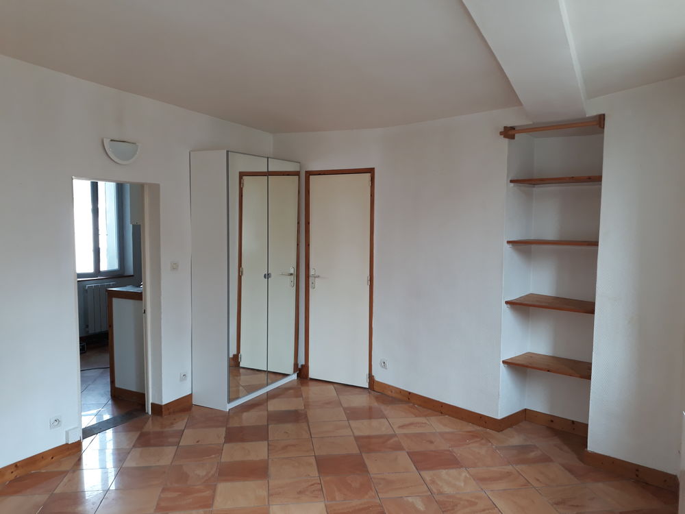 Location Appartement F1 Croix de Pierre Hôtel de ville expo sud 27m2 Rouen