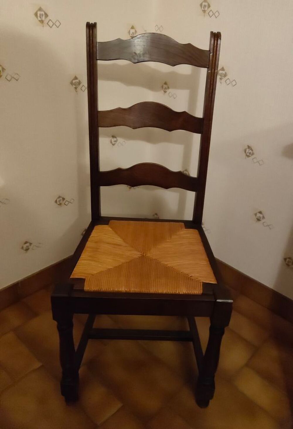 Salle &agrave; manger compl&egrave;te Meubles