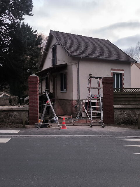 Homme de mains , ma&ccedil;on , carreleur 0 60250 Thury-sous-clermont