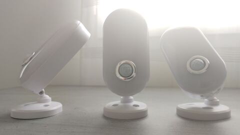 Lot de 3 Balises LED (Neuves) avec D�tecteur de Mouvement 15 Maureilhan (34)