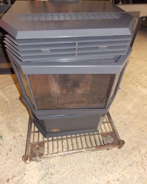 po�le a granule Ecoforest programmable 13kw 900 Saint-Pol-de-L�on (29)