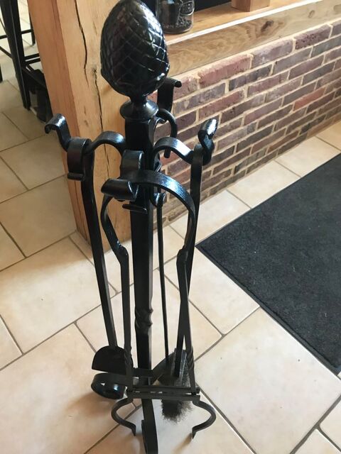 Serviteur de chemine 15 Mureaumont (60)