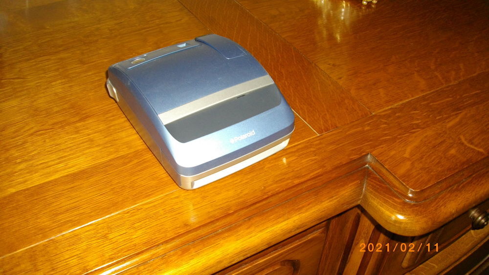 POLAROID Photos/Video/TV