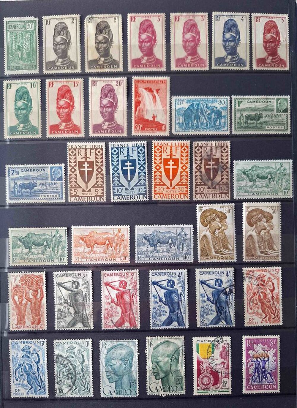 S&eacute;rie de timbres de collection du Cameroun 