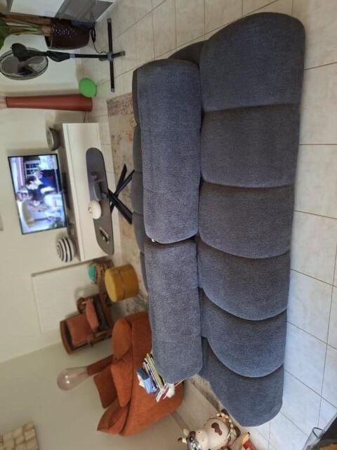 Magnifique canapé de la maison XXL en parfait état Frontignan (34)