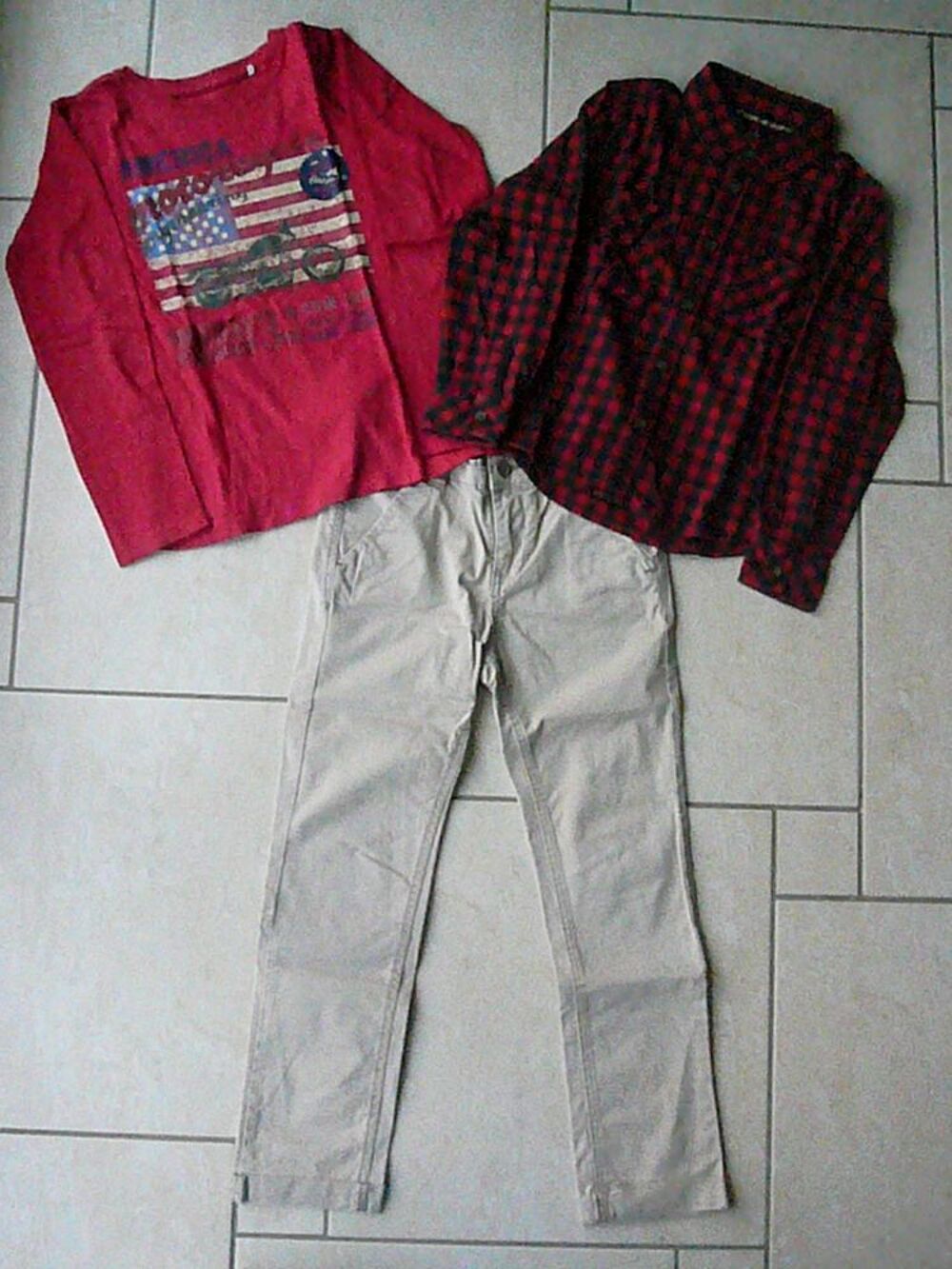 Ensemble 3 pi&egrave;ces 8 ans (n&deg;22) Vêtements enfants