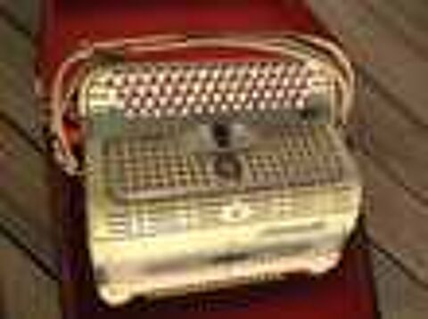 Accord&eacute;on de collection, vintage de marque CRUCIANELLI 1963 Instruments de musique