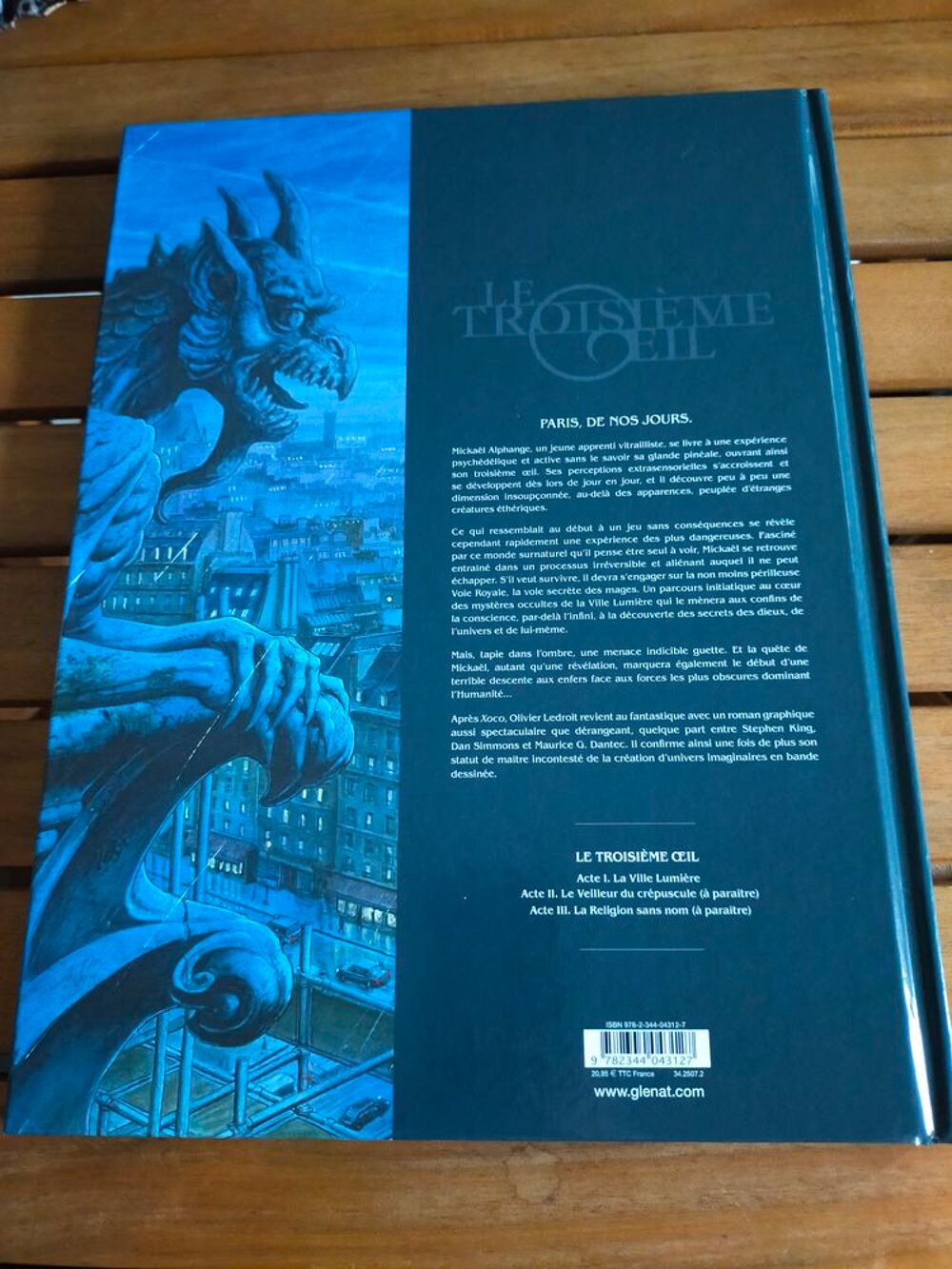 Le troisi&egrave;me oeil Tome 1 : la ville lumi&egrave;re Livres et BD