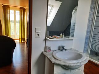  Appartement à louer 2 pièces 40 m²